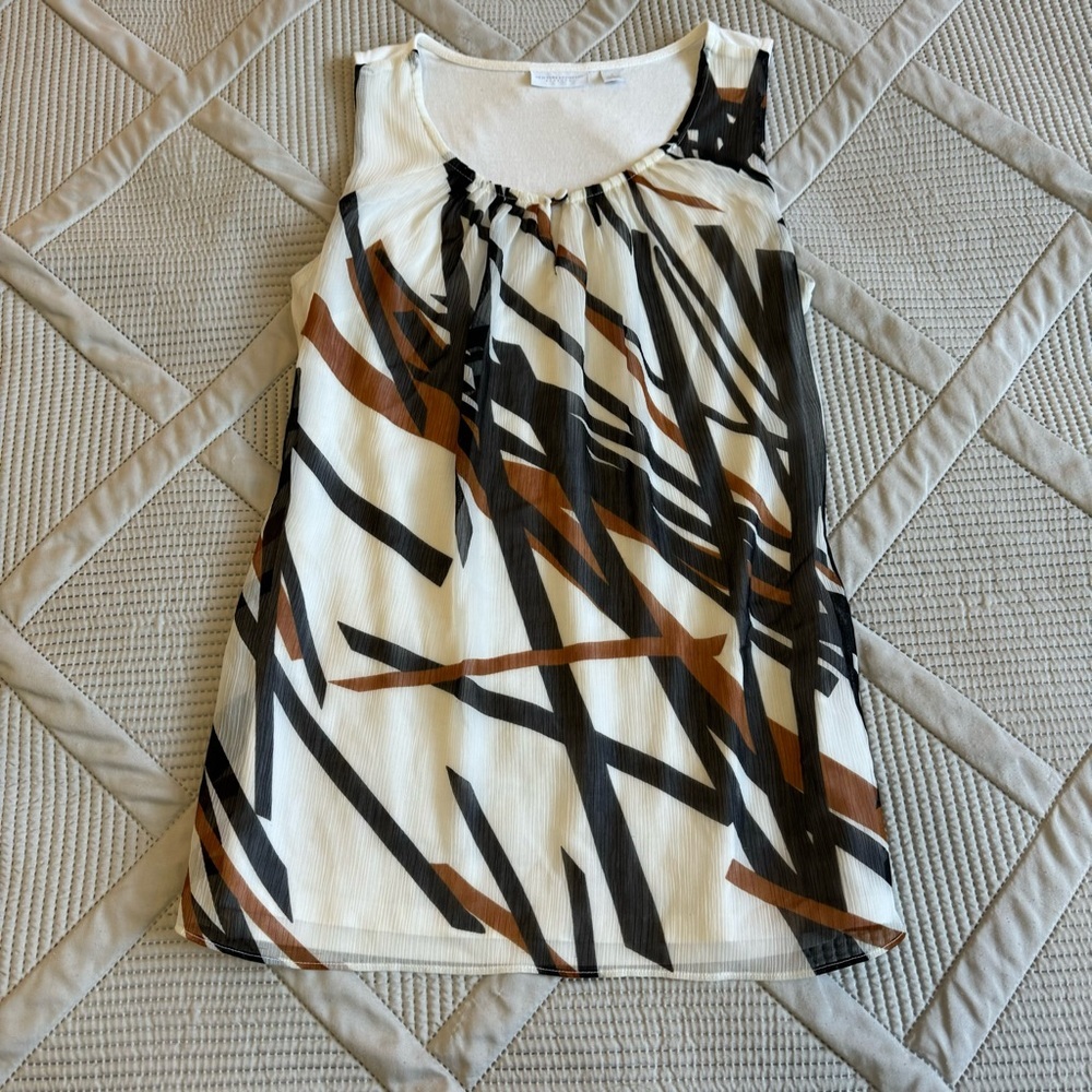 2/$10 New York & Co Tank w/ chiffon overlay Sz S white black & brown pattern - Picture 1 of 9